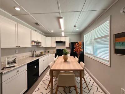 Photo 4 of 11 of home located at 12840 Seminole Blvd Lot 22A Largo, FL 33778