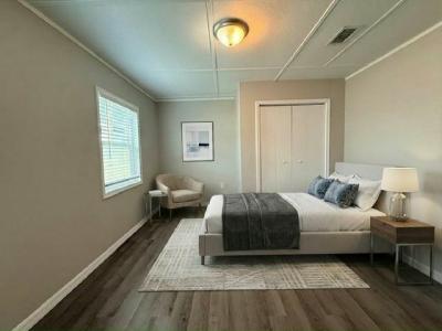 Photo 5 of 11 of home located at 12840 Seminole Blvd Lot 22A Largo, FL 33778