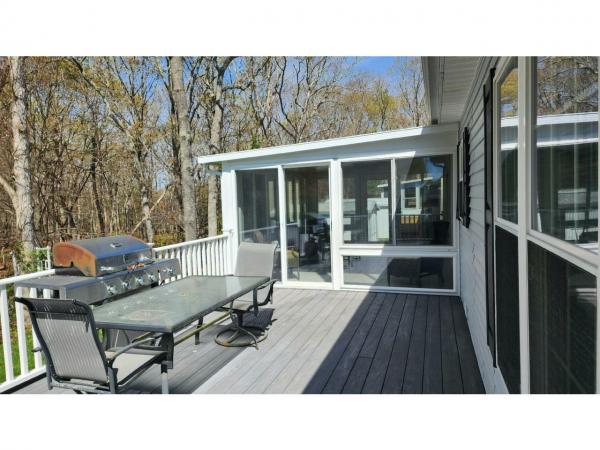 2005 Shamrock Manufactured Home