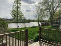 1995 HI-TECH Castleton Manufactured Home
