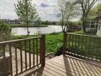 1995 HI-TECH Castleton Manufactured Home