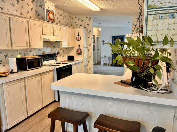 1998 Homes of Merit Manufactured Home