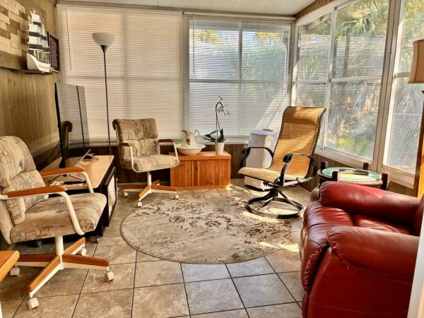 1998 Homes of Merit Manufactured Home