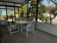 1989 Barrington Manufactured Home