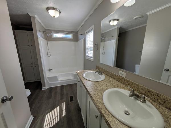 2013 Clayton Homes Inc Mobile Home For Rent