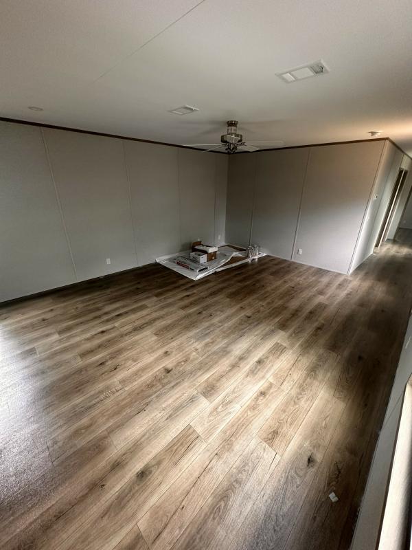 2026 Champion CHPR1676H32P01 Mobile Home