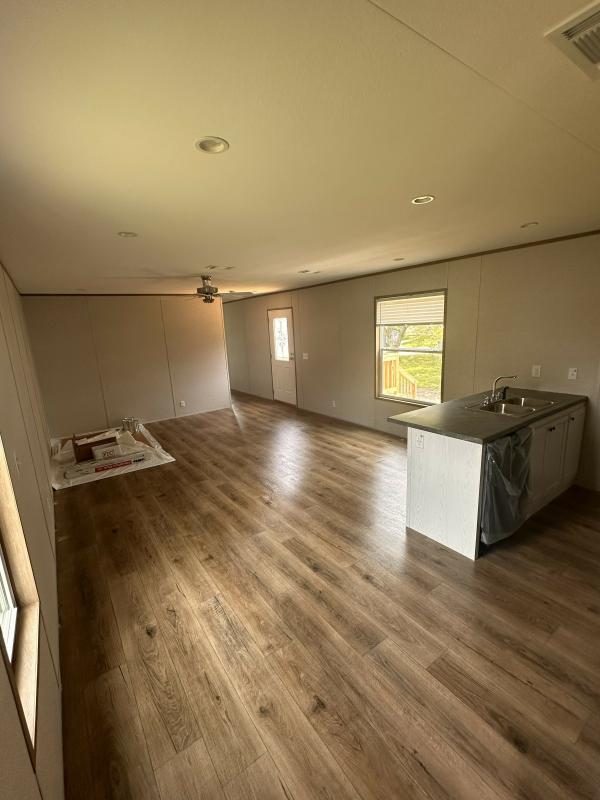 2026 Champion CHPR1676H32P01 Mobile Home