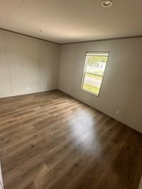 2026 Champion CHPR1676H32P01 Mobile Home