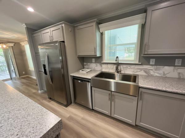 2023 Palm Harbor- Plant City Raleigh w/ rear porch Mobile Home