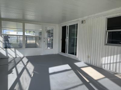 Photo 4 of 20 of home located at 32 Leslie Lane Port Orange, FL 32129