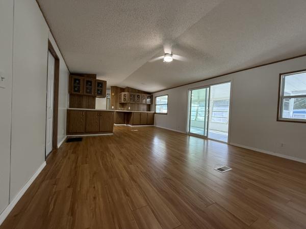 1993 CLAS 10L23276 Mobile Home