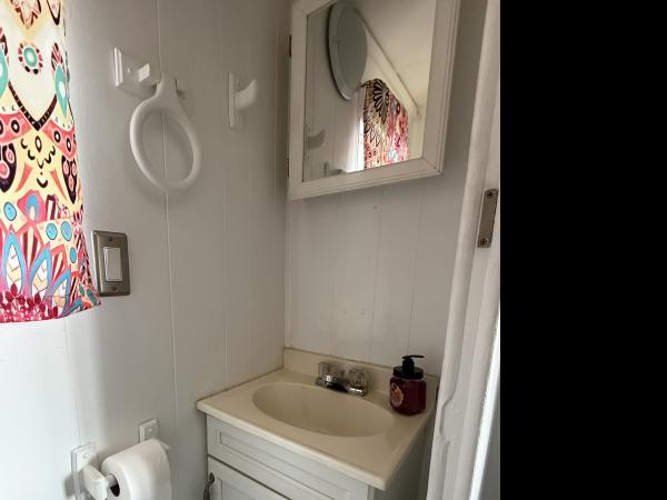 1976 CHLG 1976 Mobile Home