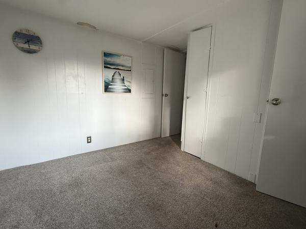 1976 CHLG 1976 Mobile Home