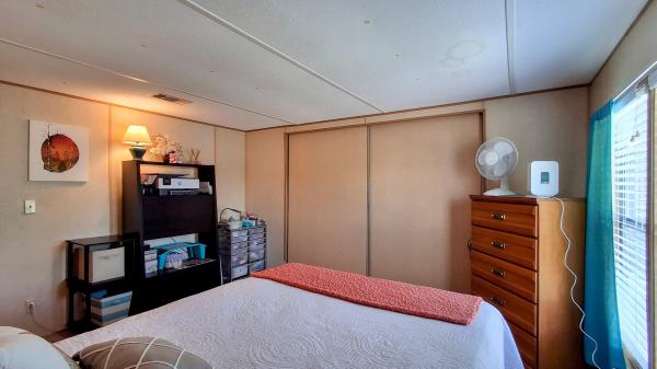 1990 Mobile Home