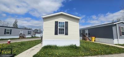 Photo 2 of 9 of home located at 528 Cour Louis Warren, MI 48091