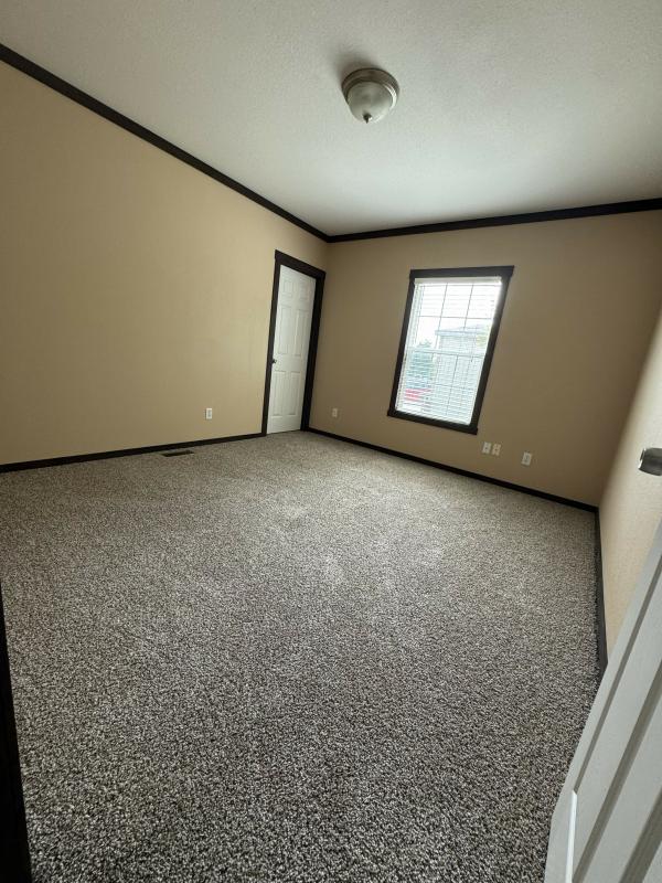 2015 Clayton 32SUN28523 Mobile Home