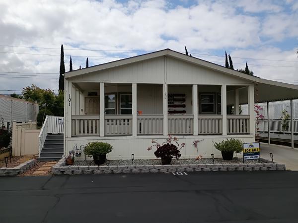 2006 Hallmark Mobile Home For Sale
