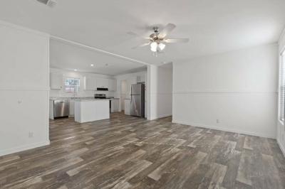 Photo 5 of 18 of home located at 1654 Clearwater Largo Road, #708 Clearwater, FL 33756