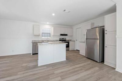 Photo 5 of 18 of home located at 1654 Clearwater Largo Road, #910 Clearwater, FL 33756