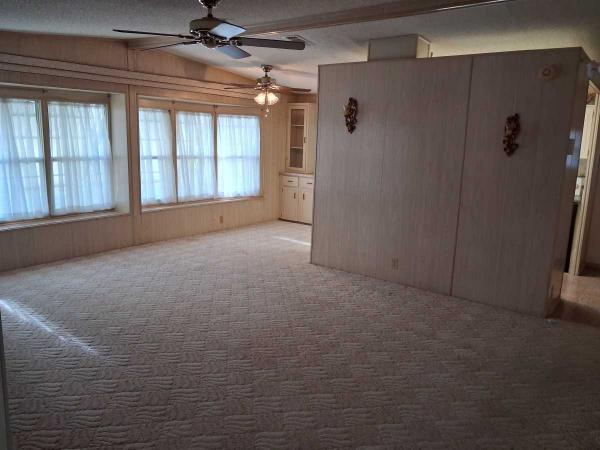 1986 Manufactured Home