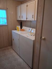 1986 Manufactured Home