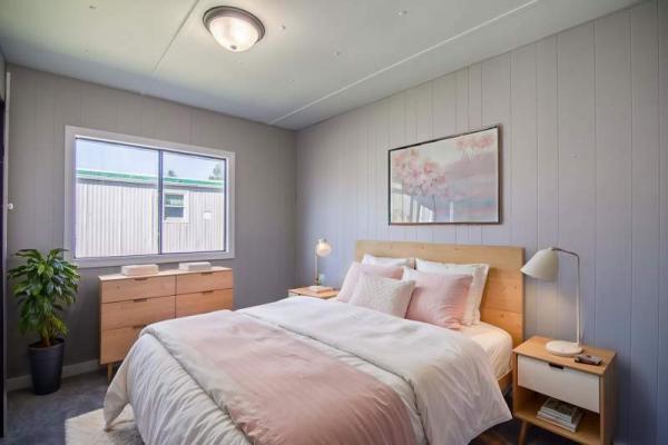 1976 New Moon Manufactured Home