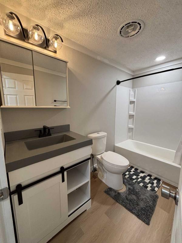 1996 Chief Manufactured Home