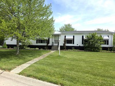 Mobile Home at 109 Catawba Court Elyria, OH 44035