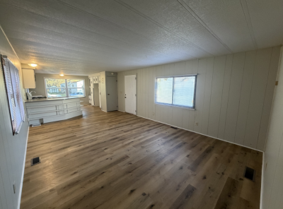 Mobile Home at 59502 Long Lake Rd, Lot 24 Colon, MI 49040