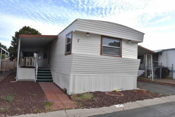 1983 Windsor SRH Manufactured Home