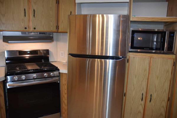 1983 Windsor SRH Manufactured Home