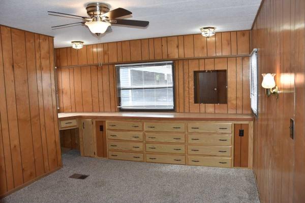 1983 Windsor SRH Manufactured Home