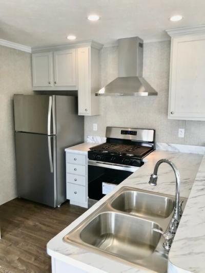 Photo 3 of 15 of home located at 8001 Hamilton Ave Lot #104 Cincinnati, OH 45231