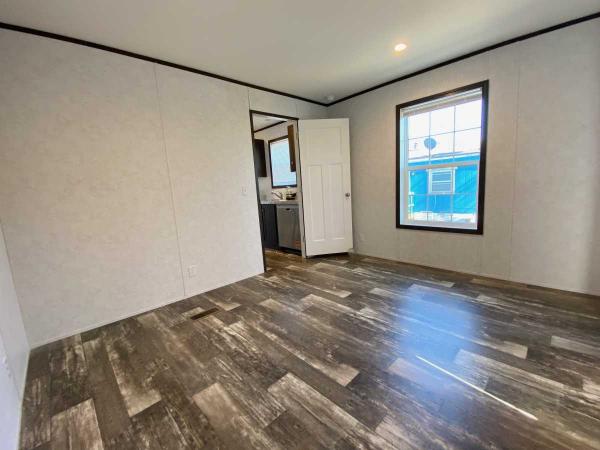 2025 Champion RASF35225 Manufactured Home