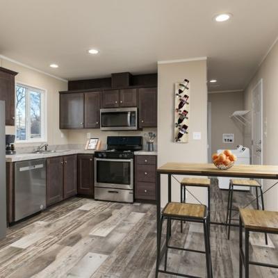Photo 4 of 14 of home located at 1935 S 5th Ave #38 Pocatello, ID 83201
