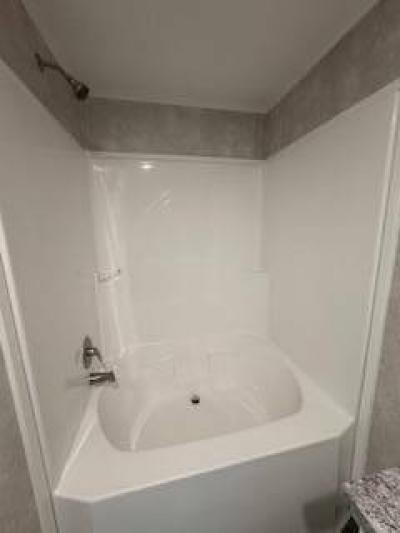 Photo 5 of 12 of home located at 1625 B Street, #44 Anderson, IN 46016
