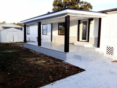 Mobile Home at 9814 Pine Way Tampa, FL 33635