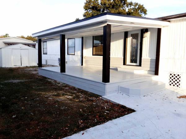 Photo 1 of 2 of home located at 9814 Pine Way Tampa, FL 33635