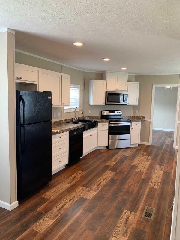 2016 Clayton Manufactured Home