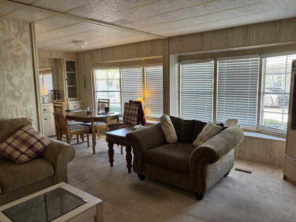 1980 Twin  Mobile Home