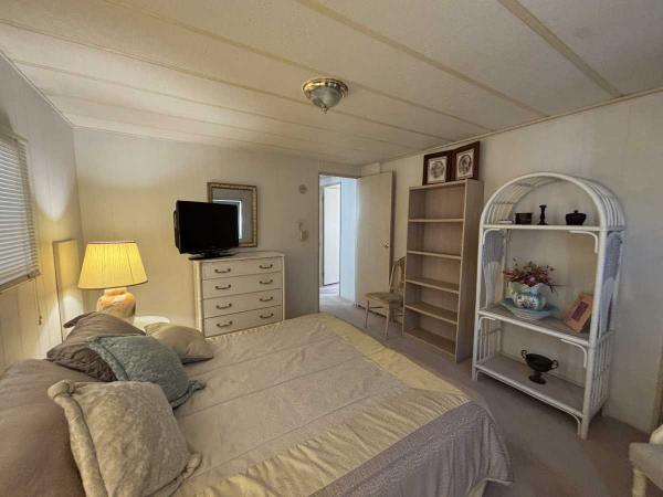 1980 Twin  Mobile Home