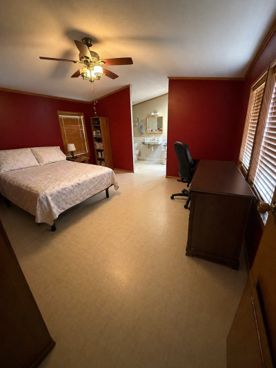 Photo 5 of 7 of home located at 36 Radford Rd Hastings, MN 55033
