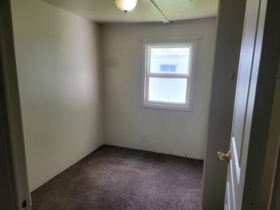 Photo 5 of 6 of home located at 1317 Elgin St. #17 Caldwell, ID 83605