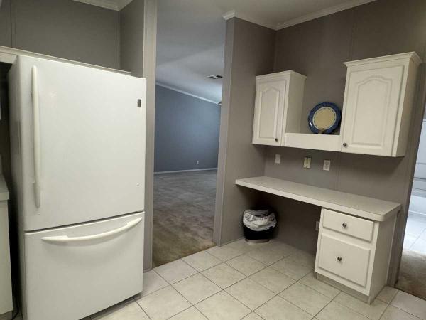 2001 Manufactured Home