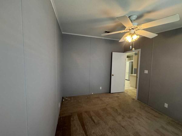 2001 Manufactured Home