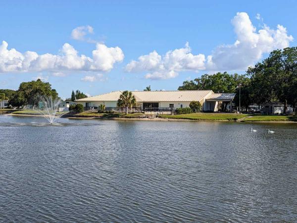 2001 Manufactured Home