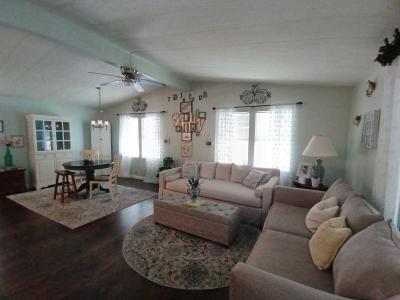 Photo 3 of 8 of home located at 7000 20th St., Lot 944 Vero Beach, FL 32966