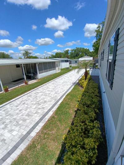Photo 4 of 8 of home located at 4425 Us Hwy 441 S, Lot 5, Okeechobee, FL 34974