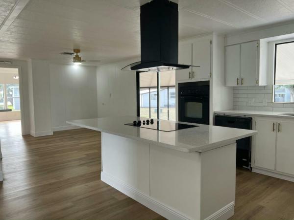 1983 HS Palm Harbor Manufactured Home