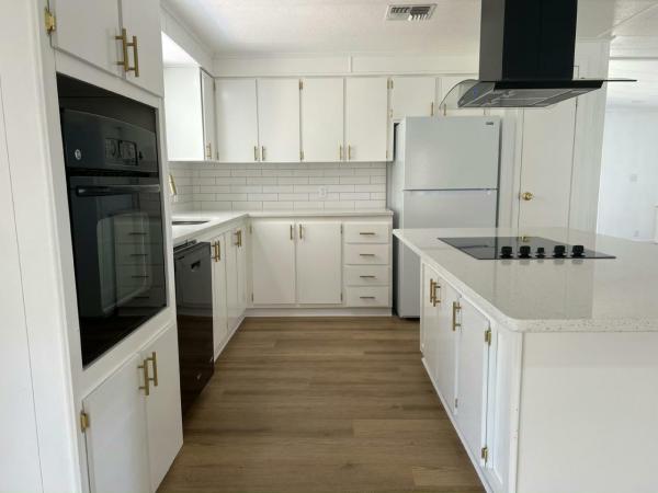 1983 HS Palm Harbor Manufactured Home